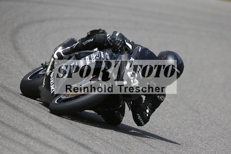 /Archiv-2024/29 12.06.2024 MOTO.CH Track Day ADR/Gruppe rot/31